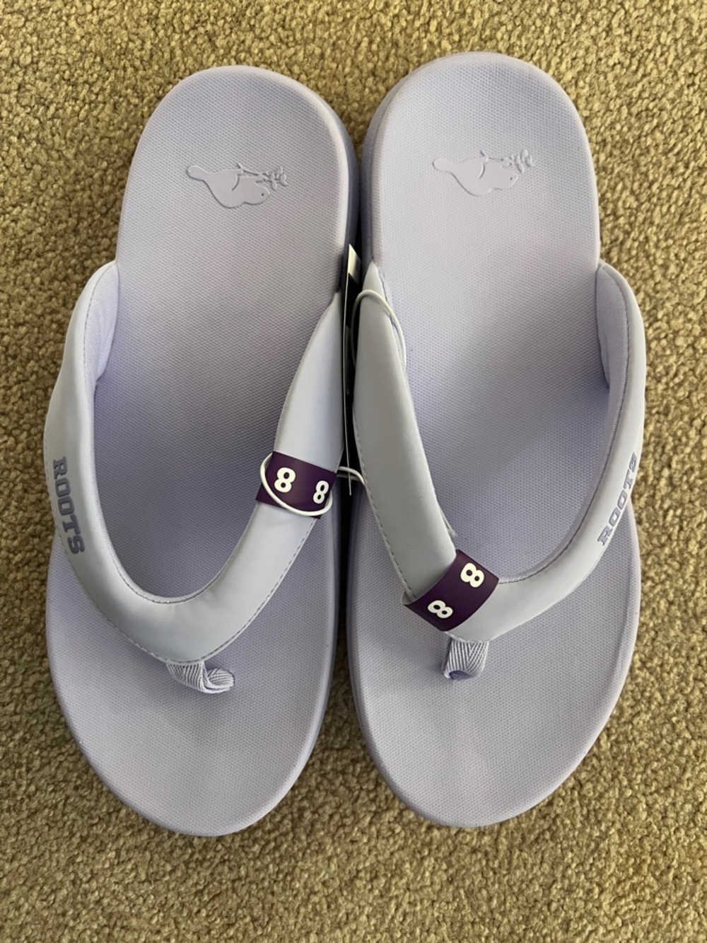 NWT Roots Women's Light Lavender Plush Flip Flop Sandals with Purple Accents